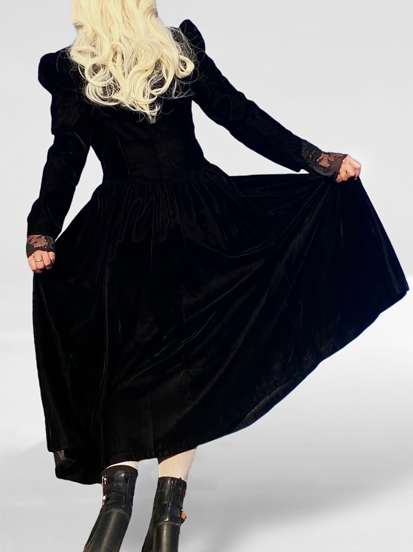 Vintage Jessica McClintock Black Velvet Embroidered Maxi Dress Prom Wedding Gown