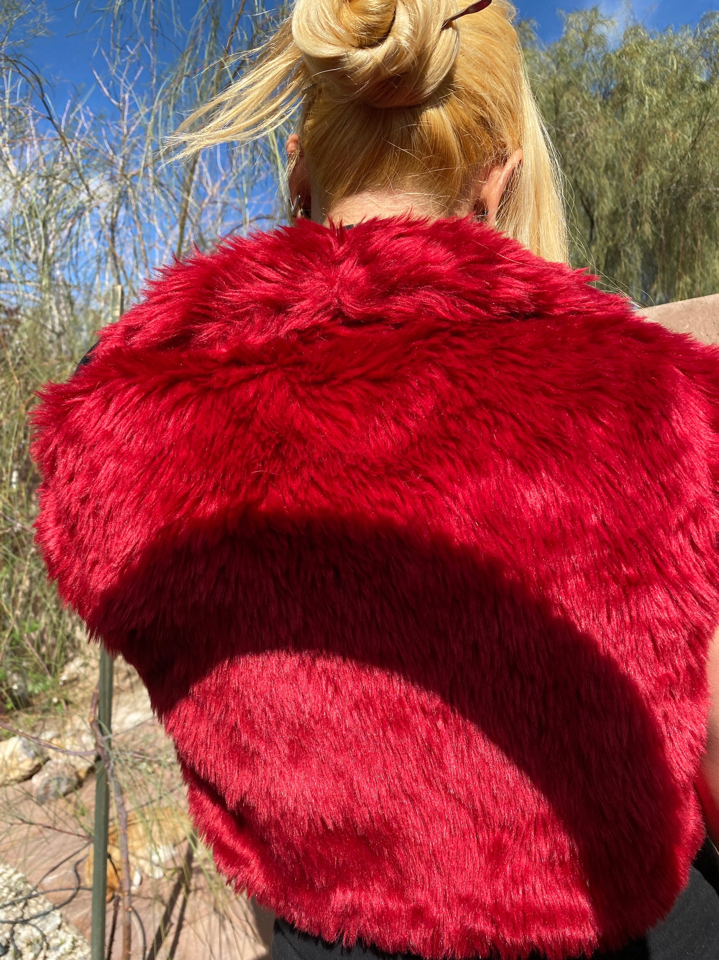 Vintage 90s-Y2K Red Faux Fur Shrug Jacket