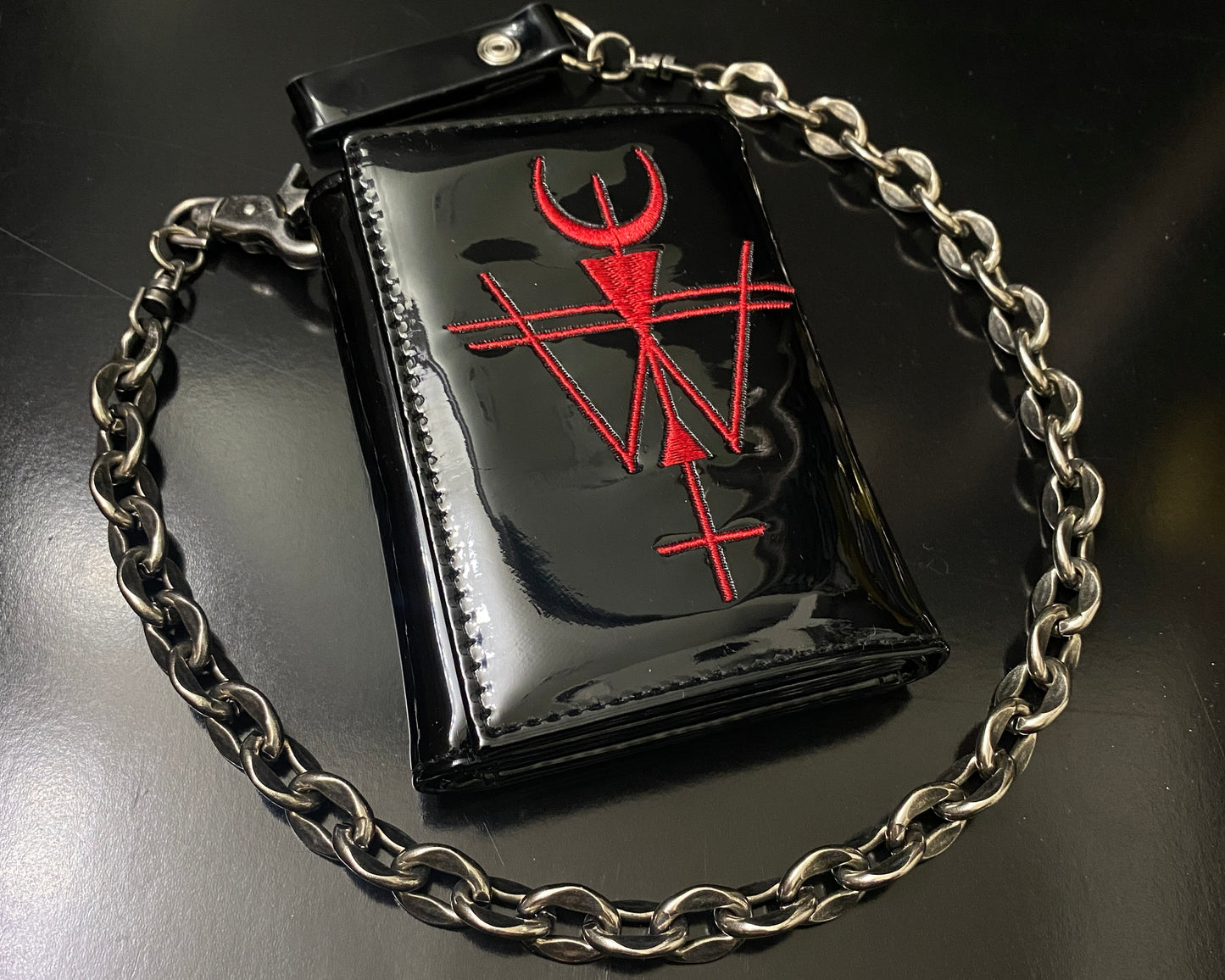 Widow Phantom Funds Trifold Wallet w/ Upgraded Heavy Duty Chain