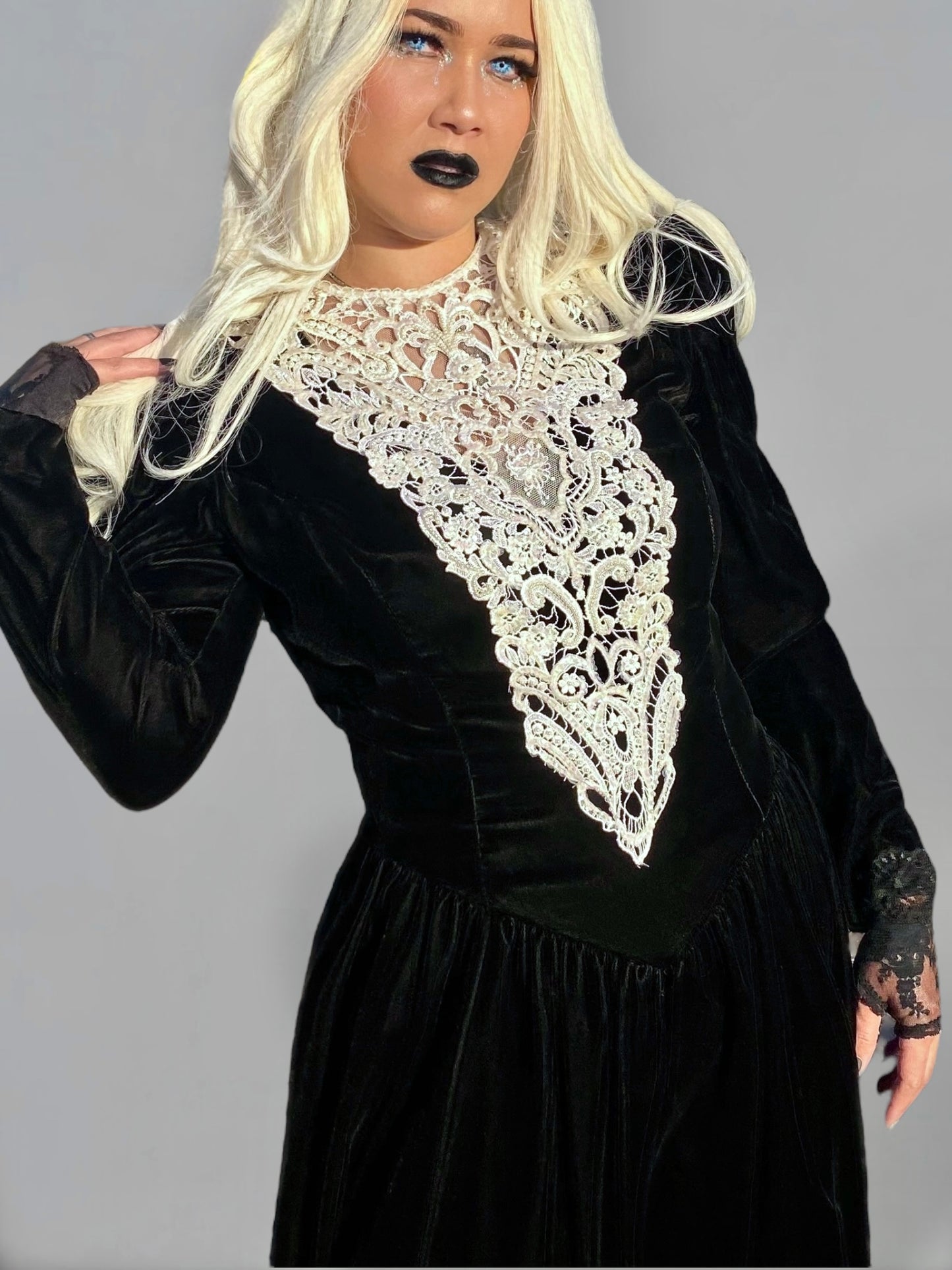 Vintage Jessica McClintock Black Velvet Embroidered Maxi Dress Prom Wedding Gown