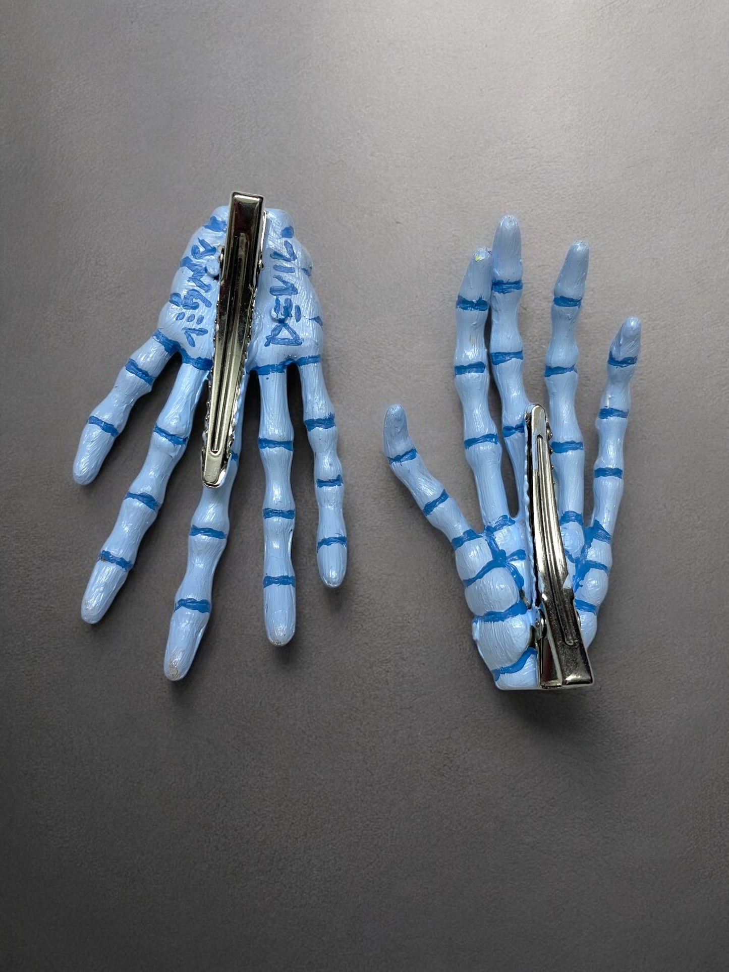 Hand Painted Ghastly Corpse Blue Skeleton Hands Hair-clips