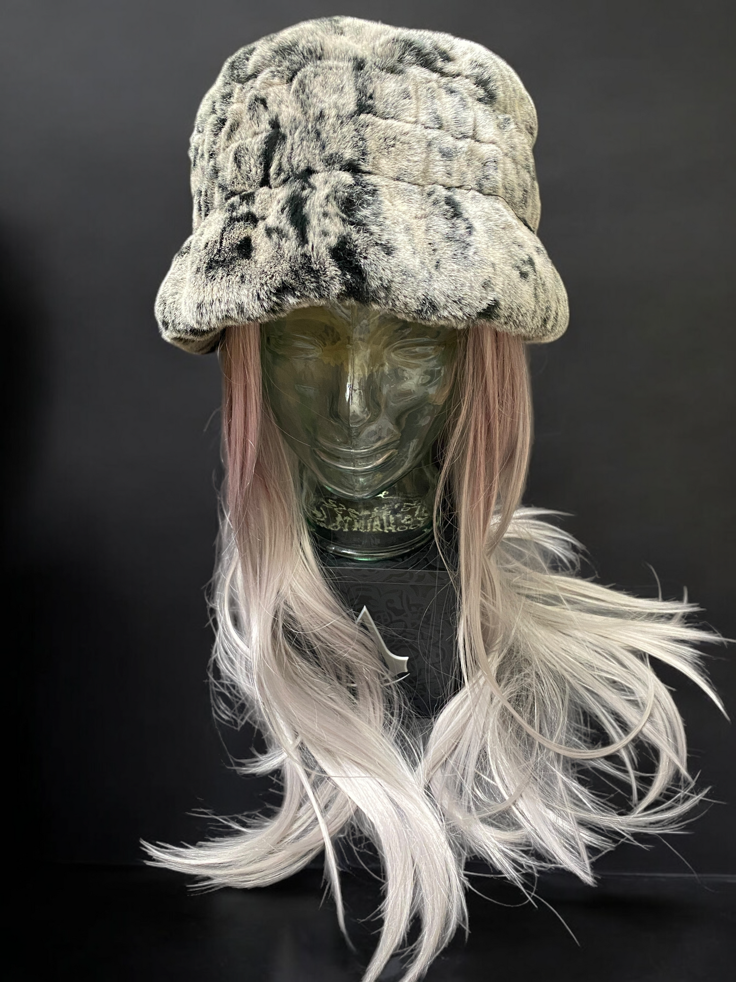 Vintage 90s-Y2K Plush Bucket Hat