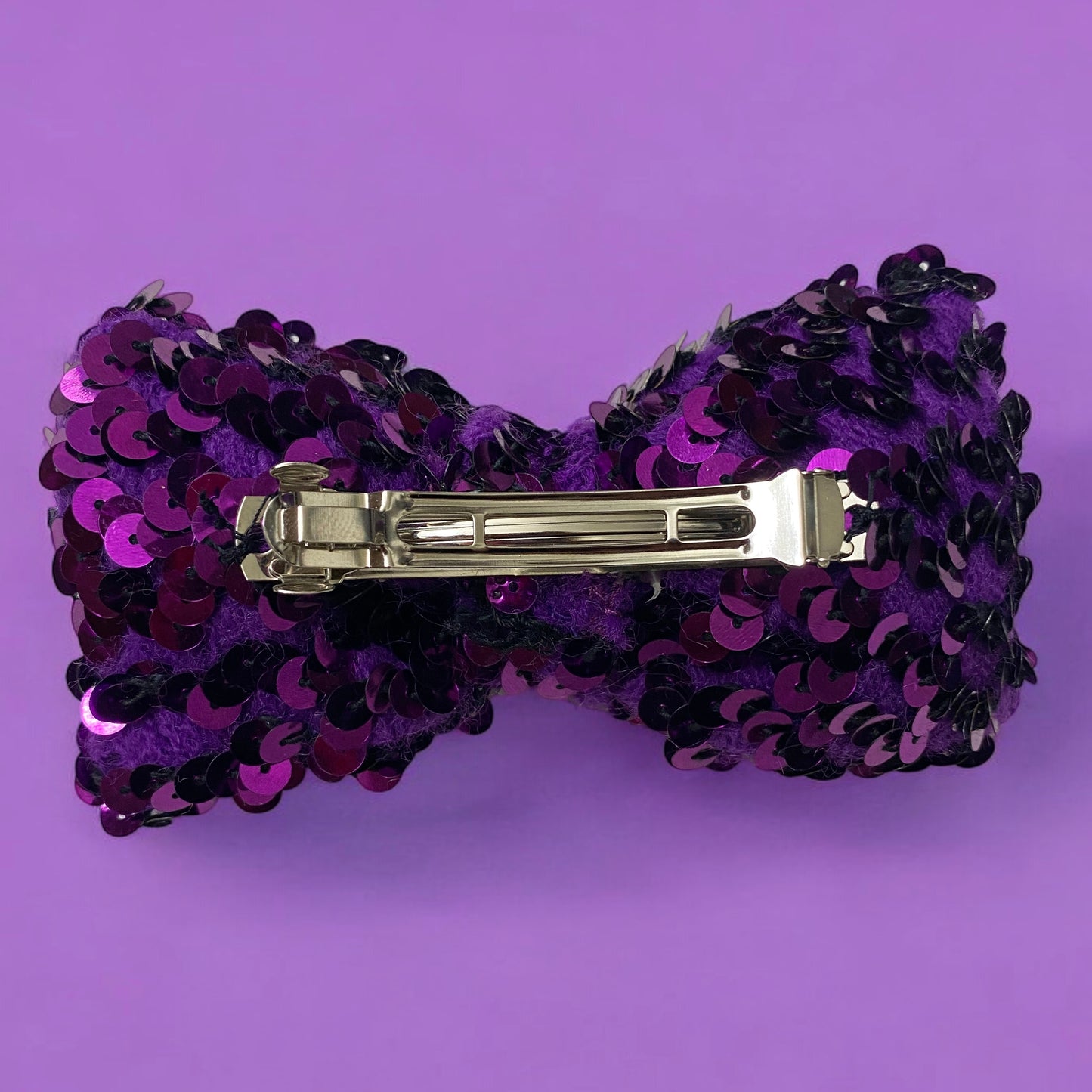 Handmade Dollie Sequin Bow Hairclip 💜